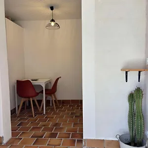 Douceur Du Sud, Entre Et Campagne Bed & Breakfast